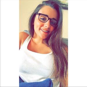 Meet your Posher, Mackenzie